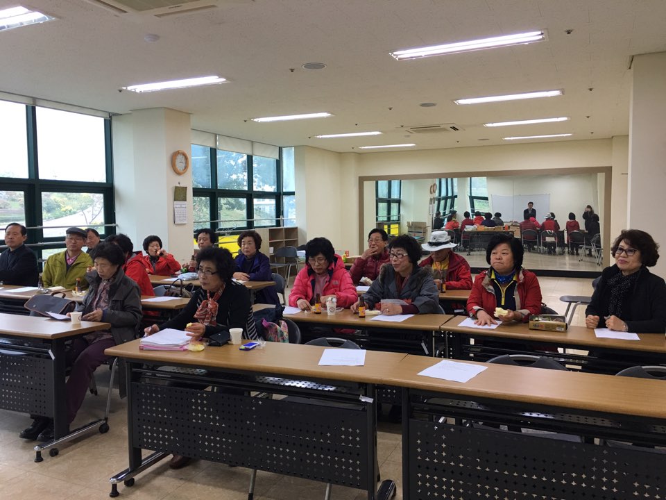 하모니카 월례회의 사진1.jpg